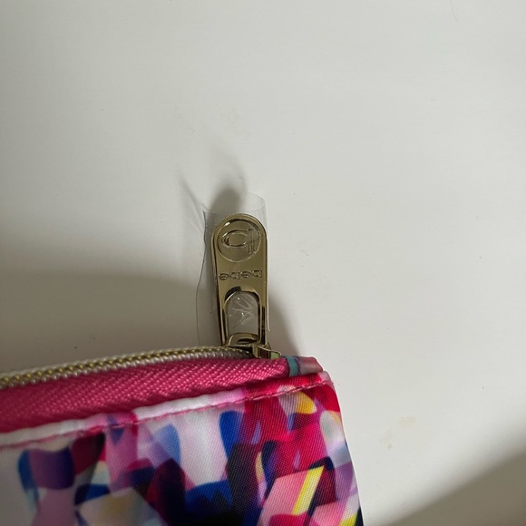 NEW bebe Pochette - Picture 4 of 7